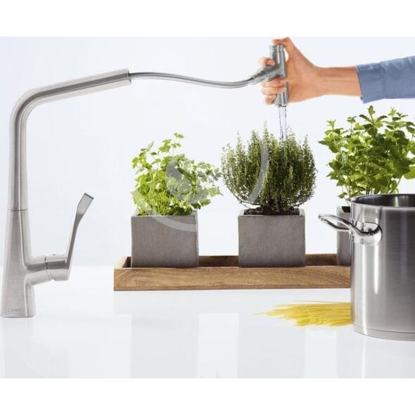 Bateria kuchenna Hansgrohe Kitchen faucet with pull-out hose Hansgrohe Metris Select M71 73816800