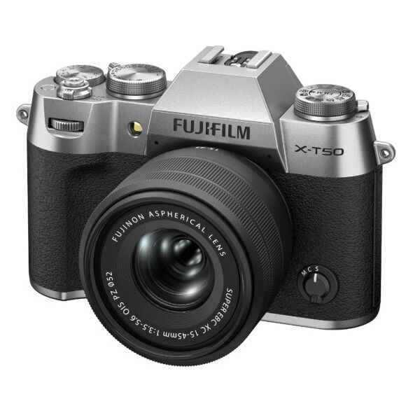 Lustrzanka Fujifilm Sisteminis fotoaparatas FUJIFILM X-T50/XC15-45mmF3.5-5.6 OIS PZ Silver (Sidabrinis)