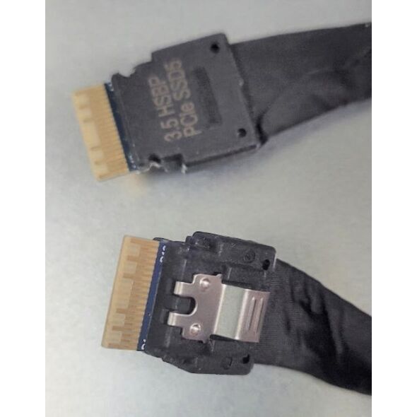 Intel Intel Cable 2U SlimSas Cable x24 (CPU to Mid-plane) Kit CYPCBLSLMIDPIN