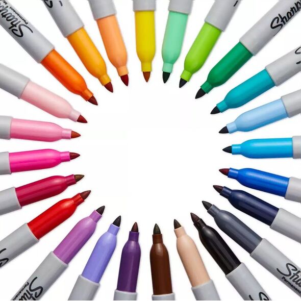 UN MARKER FINE JASNONIBIESKI 1.0MM