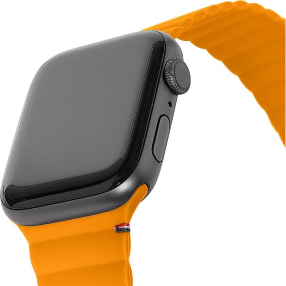 Decoded Decoded Silicone Magnet Traction Strap LITE 38/40/41mm Apricot