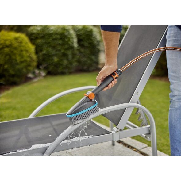 Gardena GARDENA Cleansystem Hand Brush M soft, with hose connection, for cleaning smaller areas Hand Brush 18842-20 Gardena Combisystem
