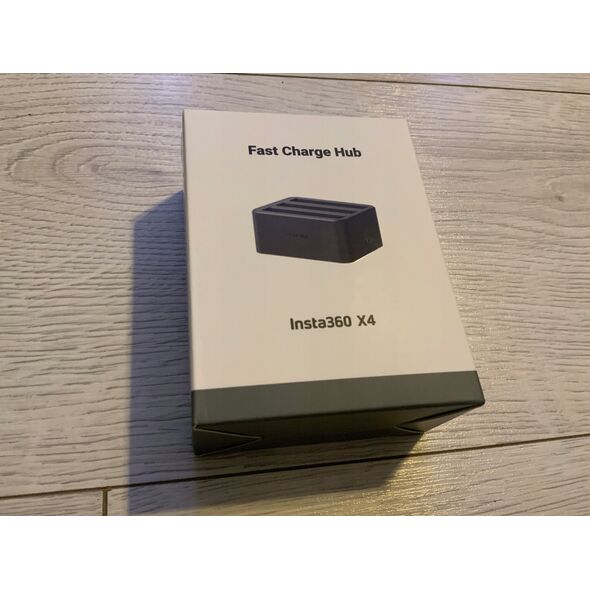 Ładowarka do aparatu Insta360 Insta360 X4 Fast Charge Hub