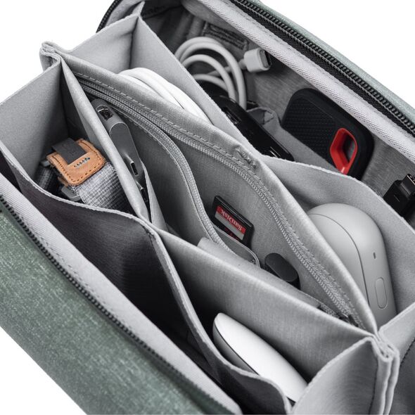 Torba Peak Design Wkład Travel Line Peak Design Tech Pouch Sage v2 - szarozielony