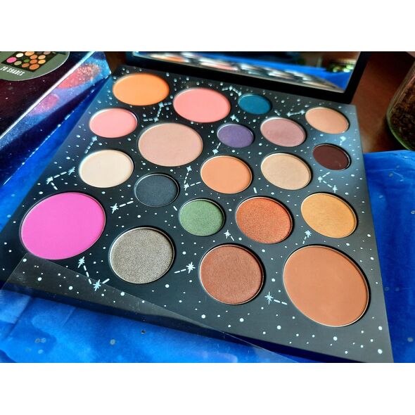Smashbox Smashbox, Cosmic Celebration, Fresh Colour & Shine, Face Palette, 7.5 g For Women
