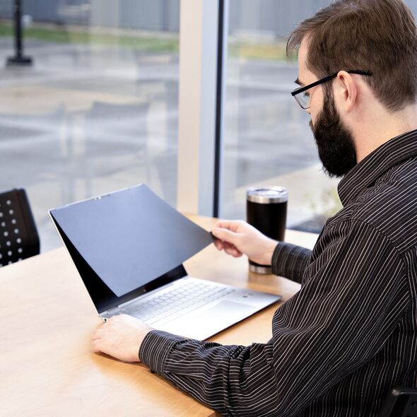 Filtr StarTech 13.5IN LAPTOP PRIVACY SCREEN