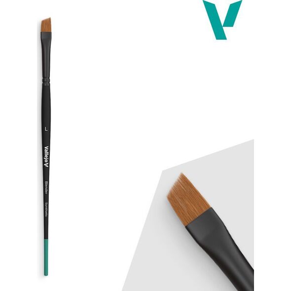 Vallejo Vallejo: B05003 - Blender - Flat Angled Brush - Synthetic L