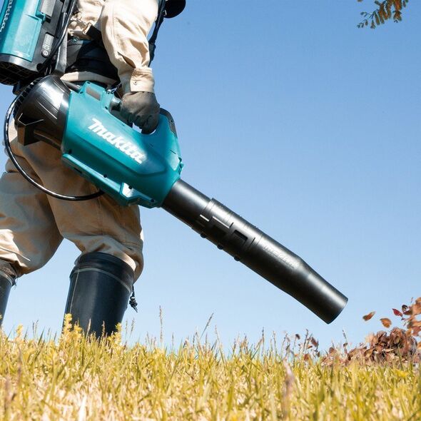 Makita DMUCHAWA AKUMULATOROWA 36V LXT 0*AH