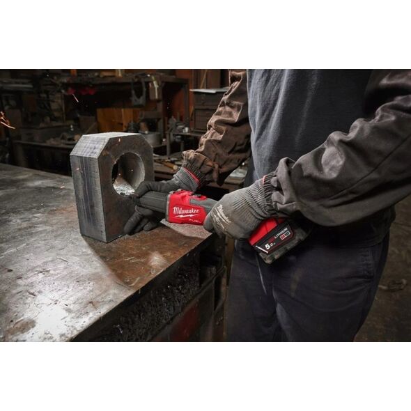 Milwaukee MILWAUKEE.STRAIGHT GRINDER M18FDGRB-502