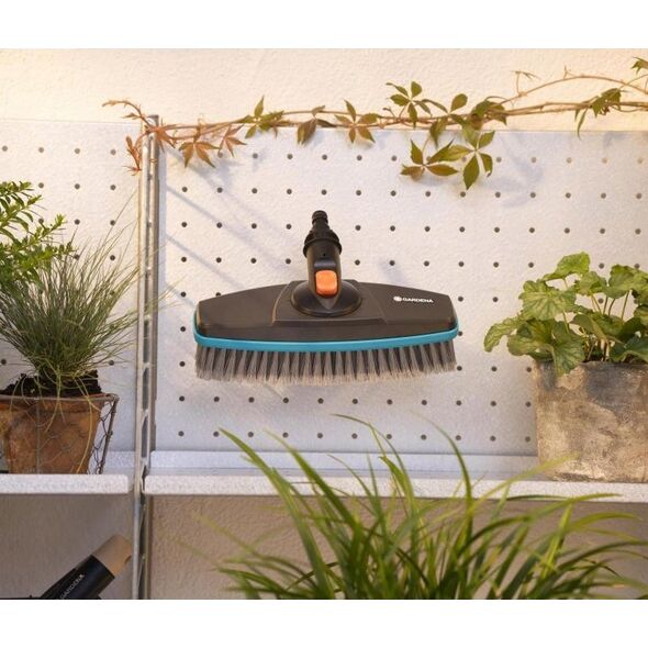 Gardena Cleansystem soft handle brush Gardena 18810-20