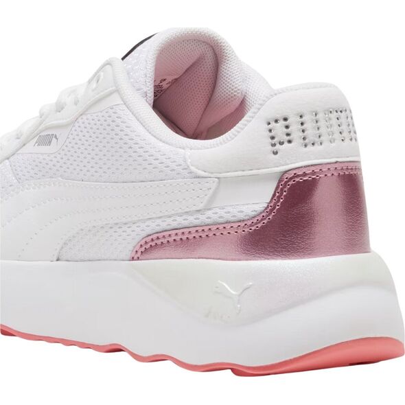 Puma Buty damskie Puma Runtamed Platform GirlPower białe 395259 01 36