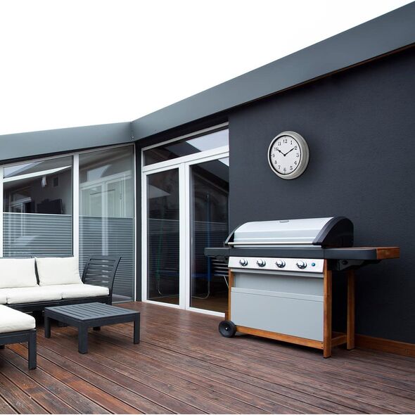 TFA TFA 60.3067.02 Outdoor Metal Wall Clock