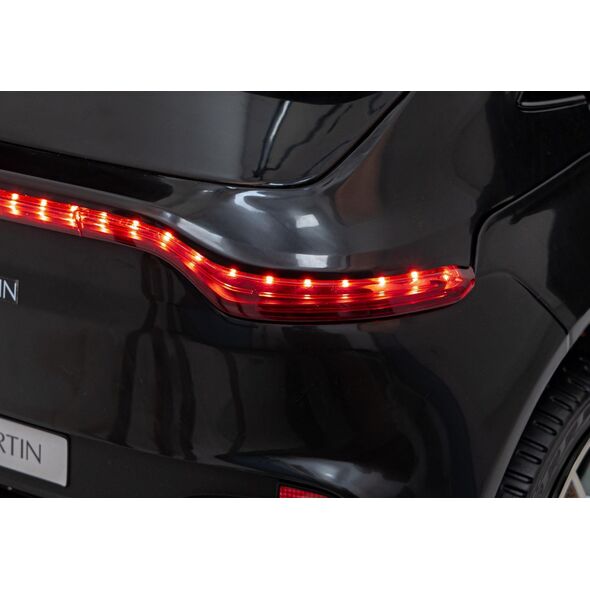 Triton Aston Martin DBX Autko na akumulator dla dzieci Czarny