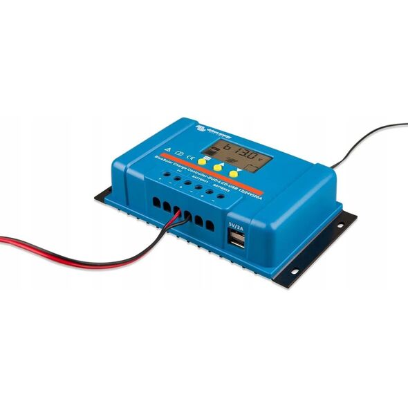 Victron Energy Victron Energy Regulator PWM DUO LCD&USB 12/24V-20A
