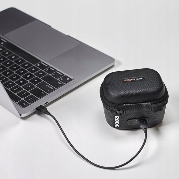 Rode Rode Microphones Wireless GO II Charge Case, power bank (black, for two transmitters and one receiver)