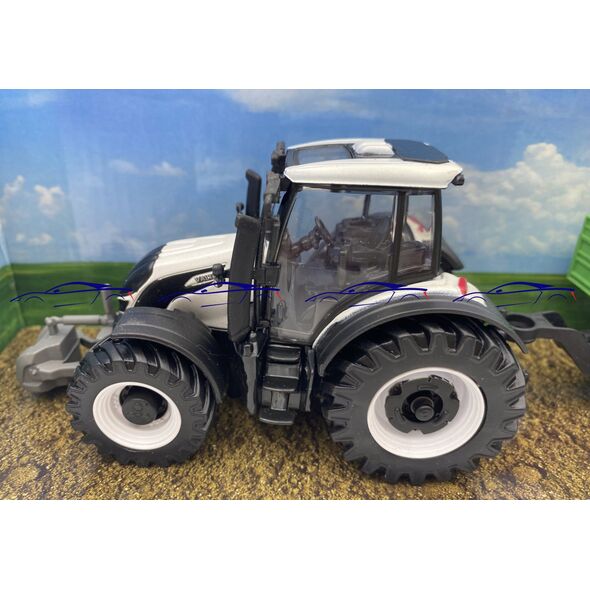 Teka Valtra N174 z przyczep± BBURAGO