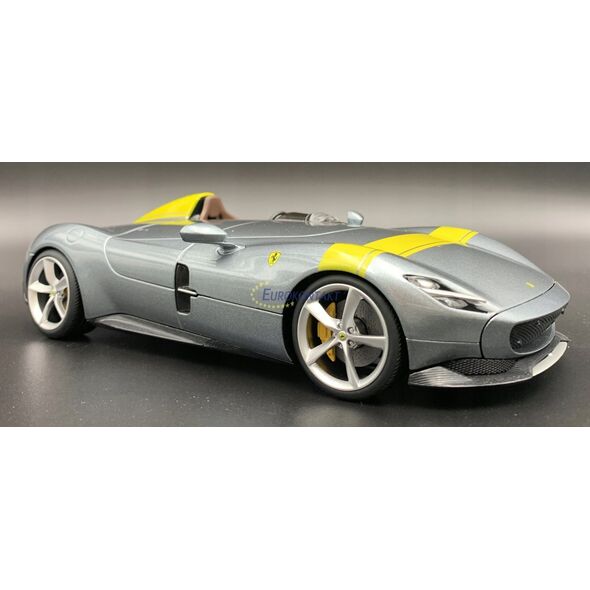 Bburago Ferrari Monza SP1 1:18 BBURAGO