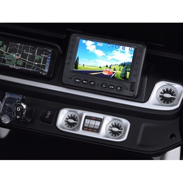 Jokomisiada Auto na akumulator Mercedes G klasa 63 AMG 4x4 Panel Radio 2osoby 24V