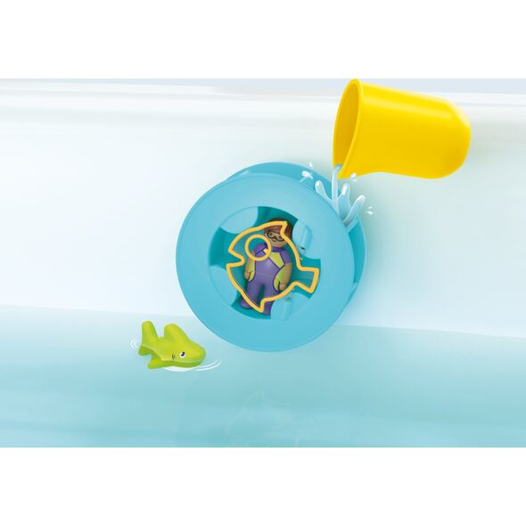 Playmobil Zestaw z figurką Junior Aqua 71688 Młyn wodny z małym rekinem Playmobil
