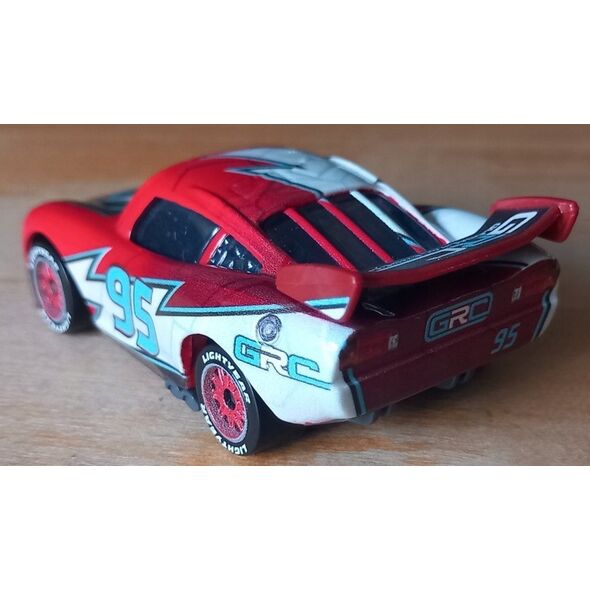 Mattel Cars. Auto Lightning McQueen HTY00