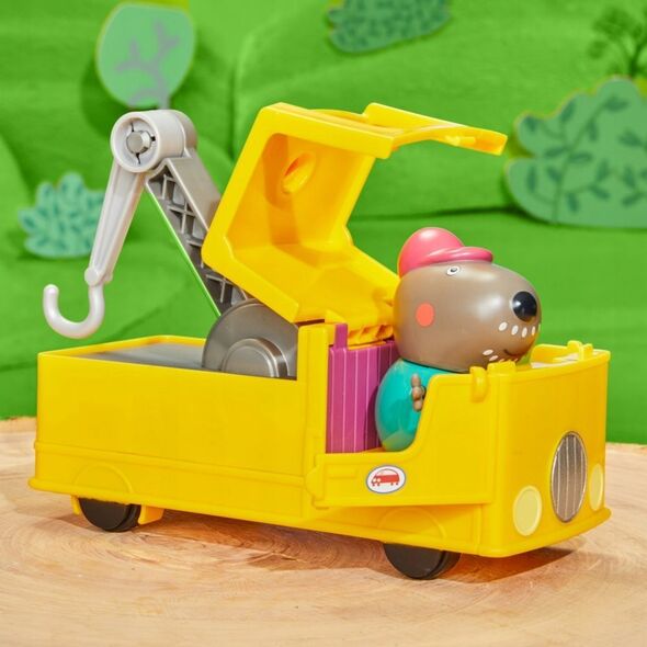 Peppa Pig PEPPA PIG Playset Granddad dogs tow truck