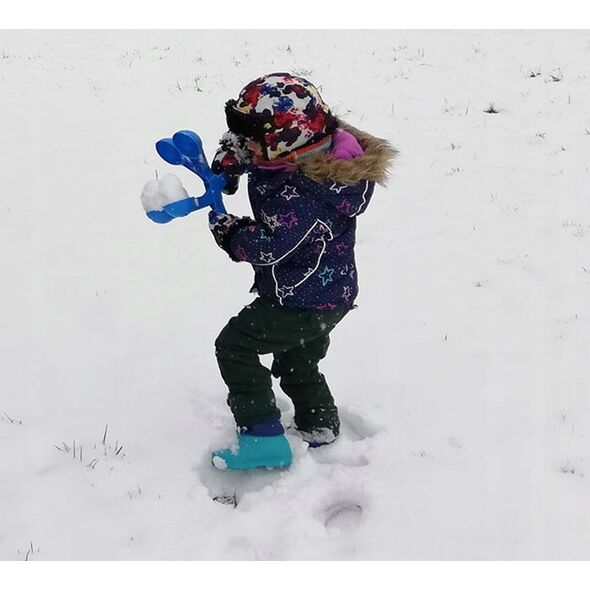 Enero ŚNIEŻKOMAT- SNOWBALL DO ROBIENIA KULEK ŚNIEŻNYCH PODWÓJNY NIEBIESKI 1064543