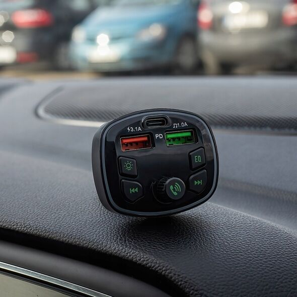 Transmiter FM Forever Forever TR-360 Bluetooth FM Transmitteris