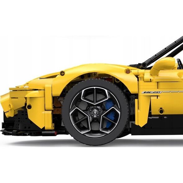 Rastar RASTAR 1:8 assemble car model Maserati MC20, 3457 parts, 93510