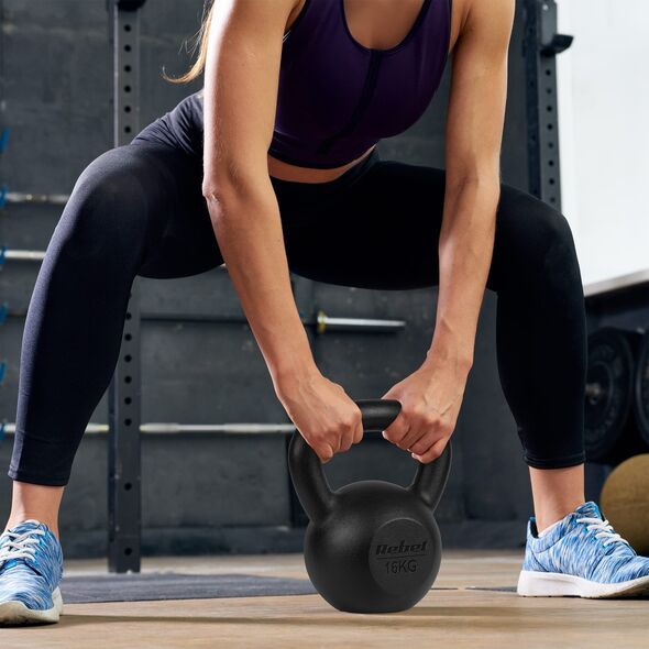 Kettlebell Rebel RBA-2323-18 żeliwny 18 kg