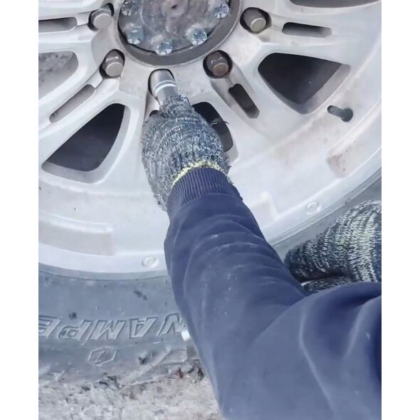 Zestaw narzędzi JCB Zestaw narzędzi 1/2" 36el. (8-32mm) (6-kątnych)
