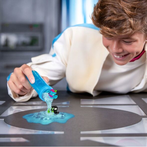Usorteret MrBeast Lab MR. BEAST LAB Swarms 5pk cdu