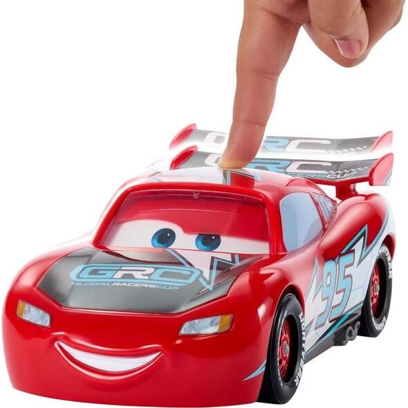 Mattel CARS drifteris „Makvynas“