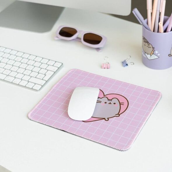Podkładka Pusheen Pusheen - Podkładka pod mysz z kolekcji Moments (23 x 19 cm)