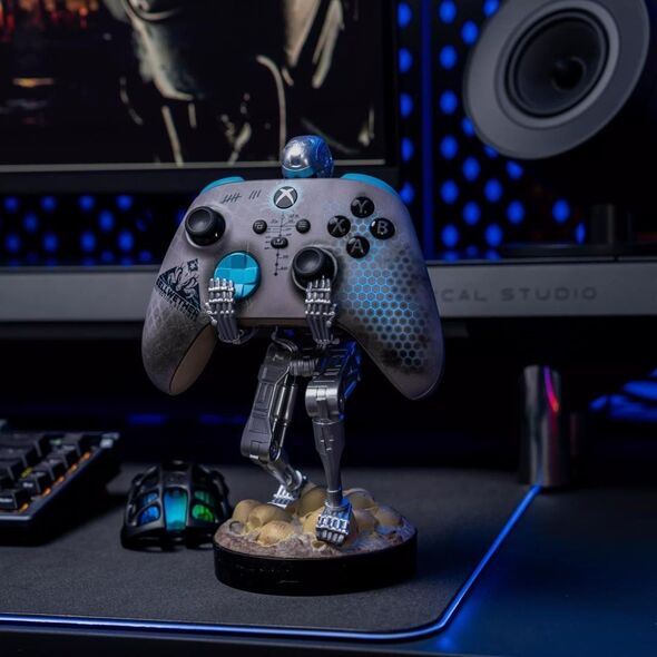 Cable Guys Exquisite Gaming stojak na smartfon / kontroler Cable Guys Terminator T-800 (20 cm)