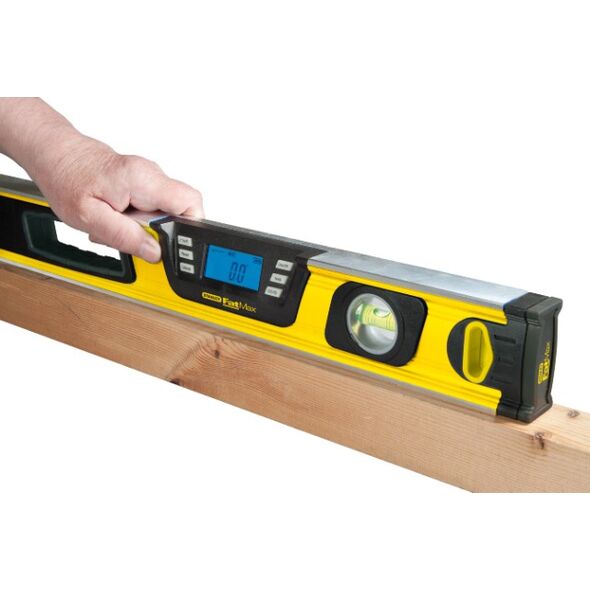 Stanley Poziomica z elektronicznym odczytem FatMax 60cm (42-065)