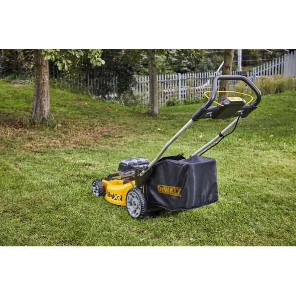 Kosiarka akumulatorowa Dewalt DCMW564N