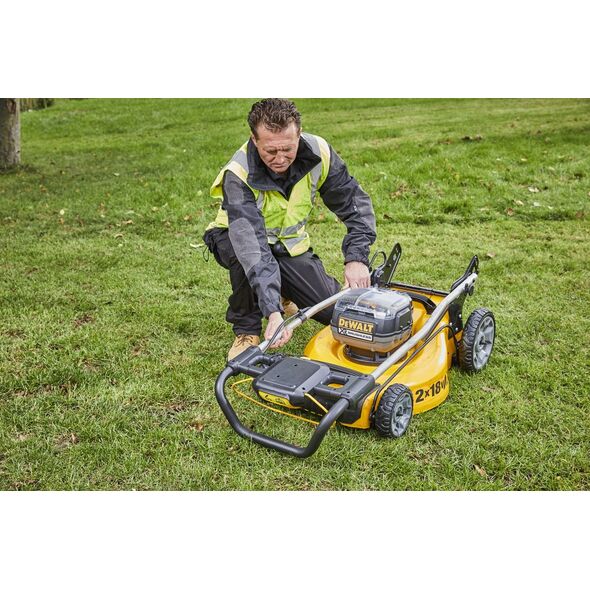 Kosiarka akumulatorowa Dewalt DCMW564N