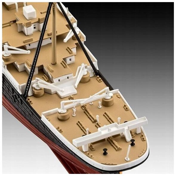 Revell Revell Advent Calendar RMS Titanic - 01038