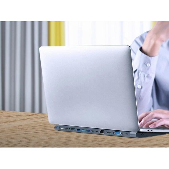 Stacja/replikator Cablexpert USB-C (A-CM-COMBO9-01)
