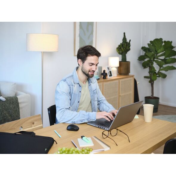 Torba Trust TRUST Sada brašna na notebook 16" Notebook Bag + Bezdrátová Myš, černá