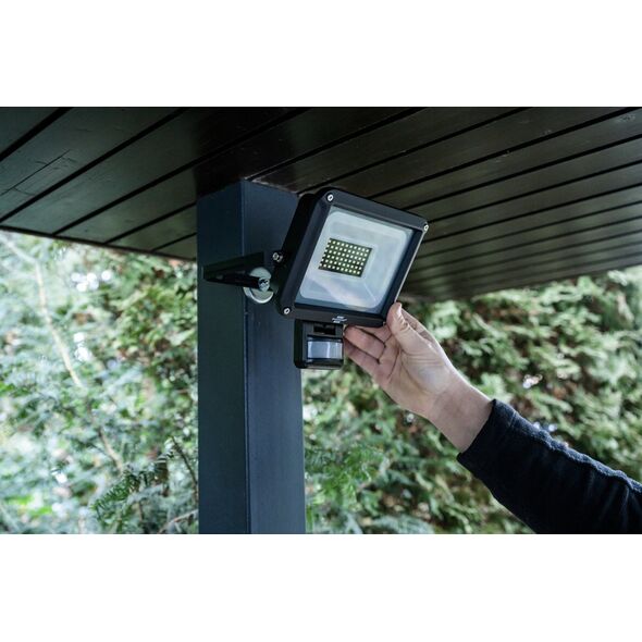 Naświetlacz Brennenstuhl Brennenstuhl LED Strahler JARO 4060 P