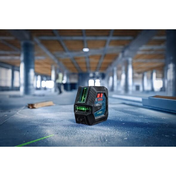 BOSCH.CROSS LASER GLL 20-22 G GREEN USB-C 1x BA 3.7V 3.0Ah XL + HOLDER LB 10 CASE