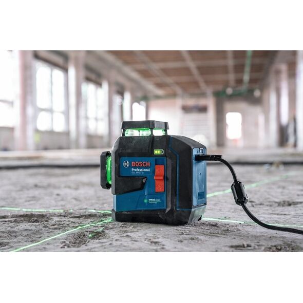 BOSCH.PLANE LASER GLL 80-33 G GREEN USB-C 1x BA 3.7 V 3.0 Ah XL + HANDLE LB 10 + CLAMP DK 20 CASE