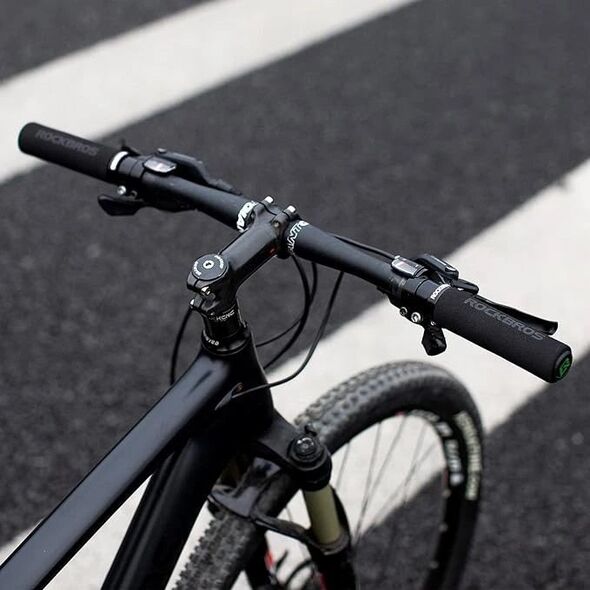 RockBros Uchwyty rowerowe Rockbros BT1001BLBK z gąbki na kierownicę - niebiesko-czarne
