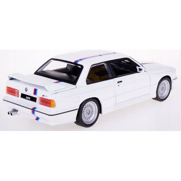 Bburago Bburago BMW M3 1988 Model Vehicle (white)