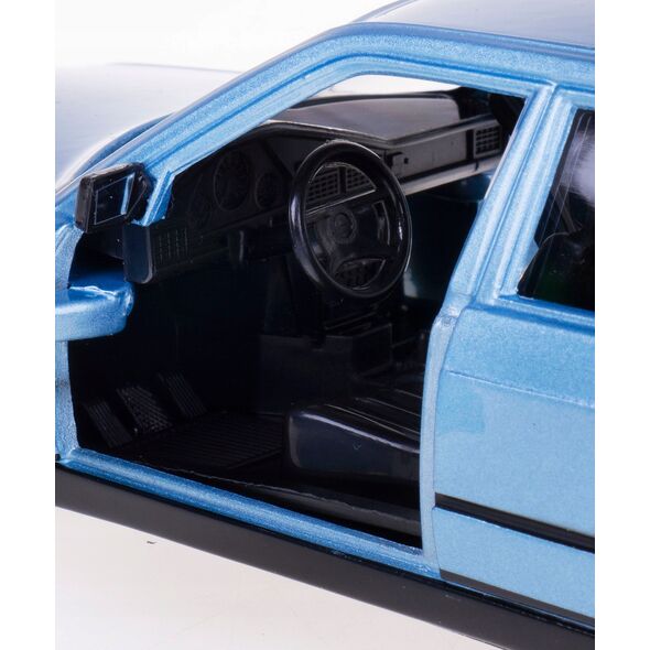 Bburago Model metalowy Mercedes Benz 190E 1987 1/24 czerwony