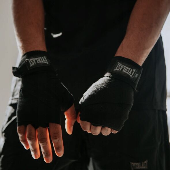 Everlast Tape Wraps Boxing Bandages Black Breathable Solid EVERLAST 305 cm 14241510 9283623180