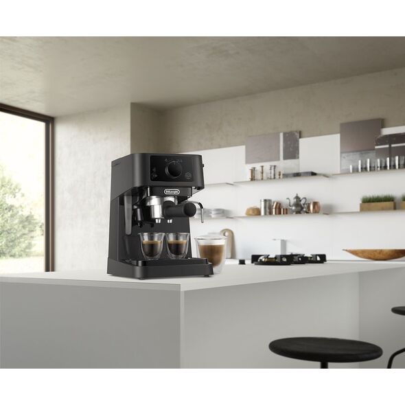 Ekspres ciśnieniowy DeLonghi Stilosa EC 235.BK