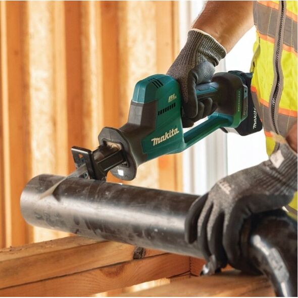 Makita MAKITA.PIŁA SZABLASTA 18V DJR189RTJ 2x5,0Ah