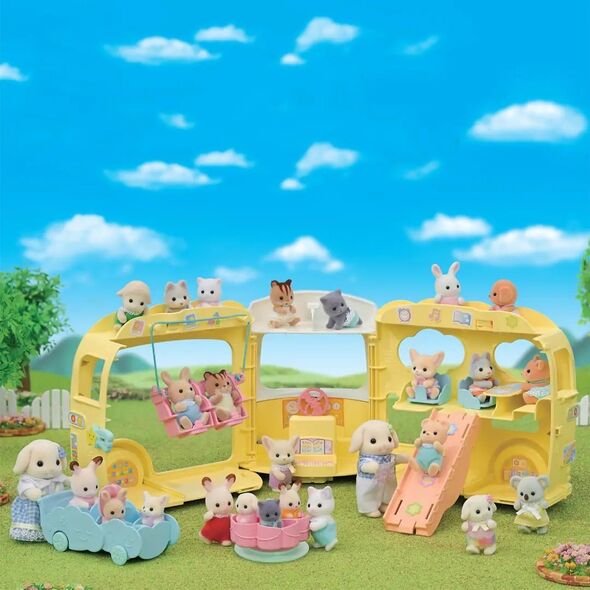 Epoch SYLVANIAN kolorowy autobus 05744